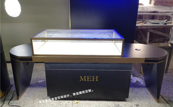 黄金珠宝展柜